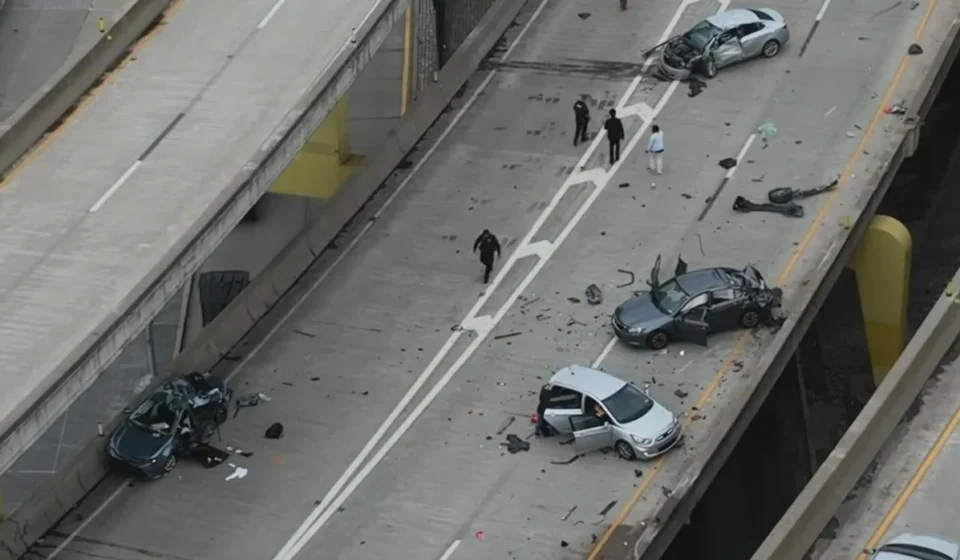 Fort Pitt Bridge Accident, Death - Deadly Crash Near Fort Duquesne Bridge Leaves Two Dead
